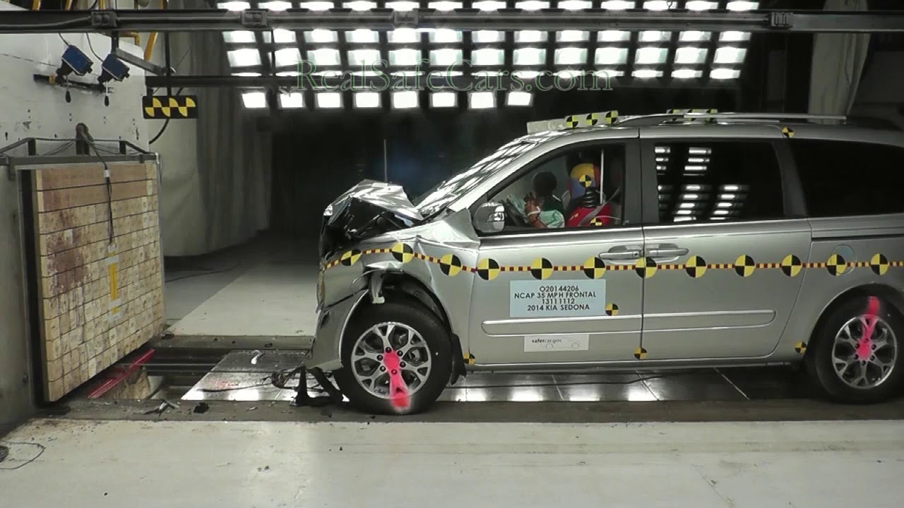 Kia Sedona (2012-2014) Crash Tests (Side-Pole, Front, Side)