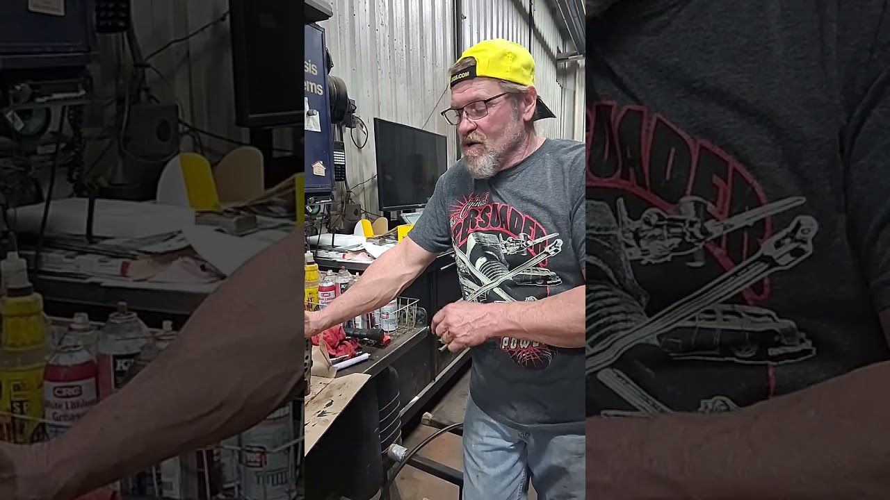 Притирка клапанов в двигателе Budget 305 smallblockchevy.