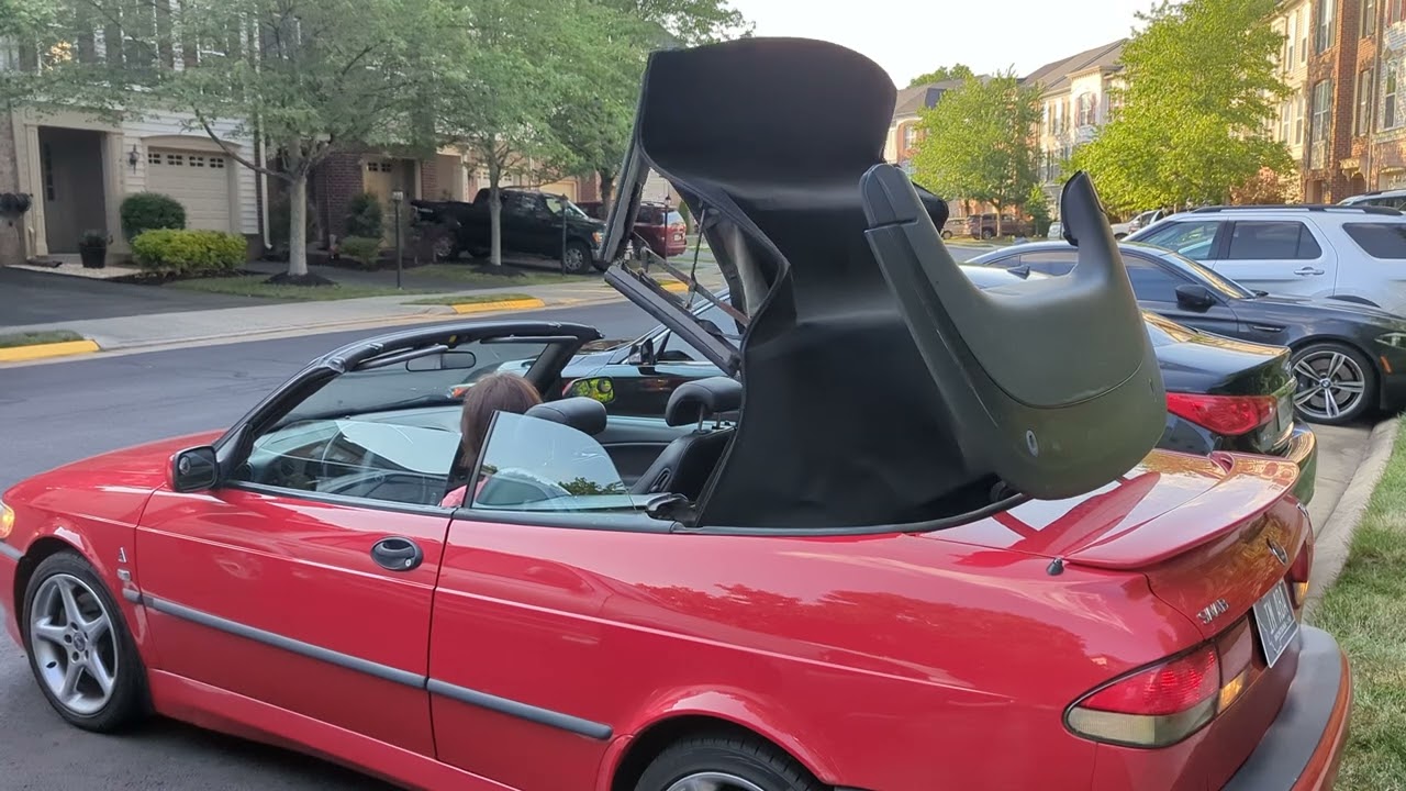 2001 Saab 9-3 Viggen Convertible top operation.