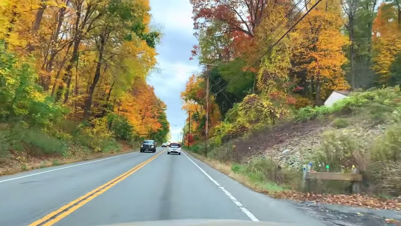 Scenic Drive: Peak Fall Foliage| Niskayuna New York|  From Rexford Bridge  To Mohawk Commons