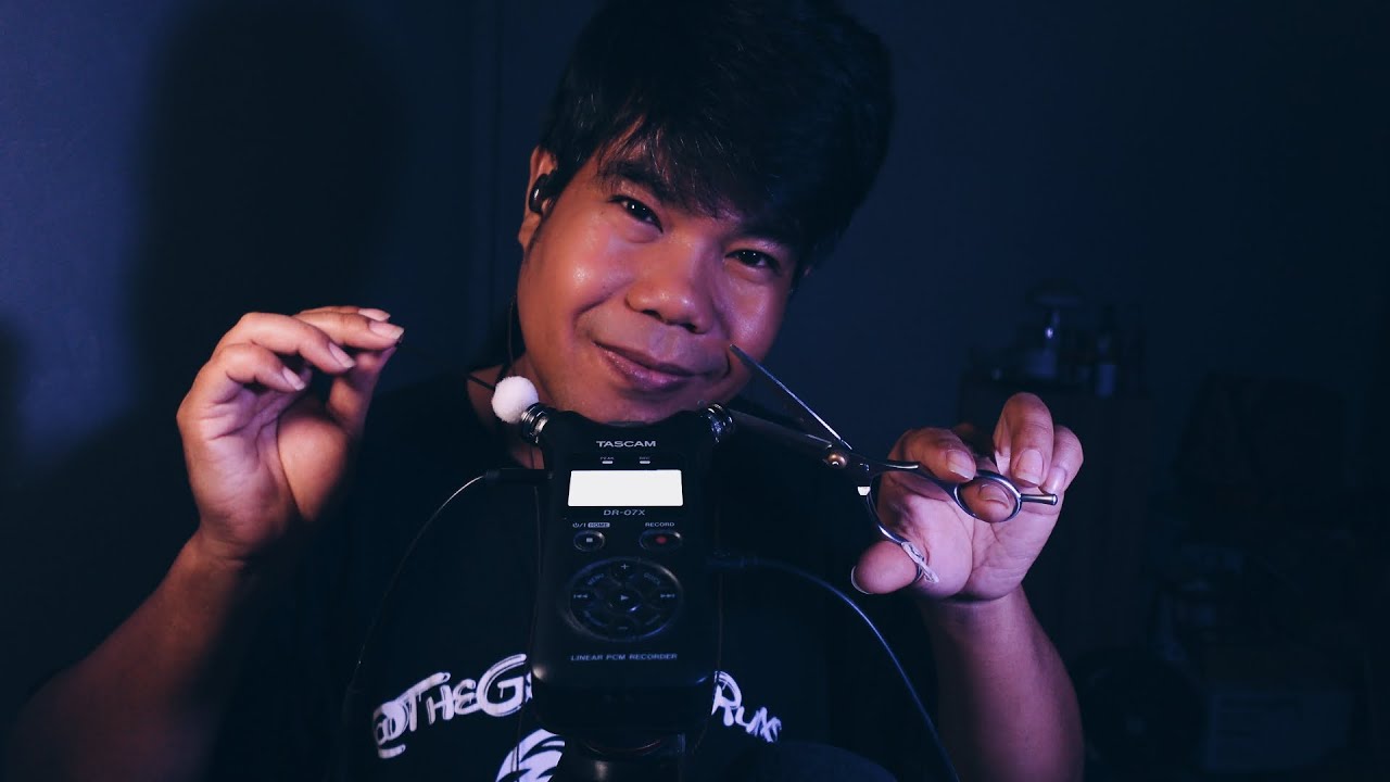ASMR Thai 🧹 แคะหู ตัดขนหู ✂️ Ear Cleaning ( No Talking)