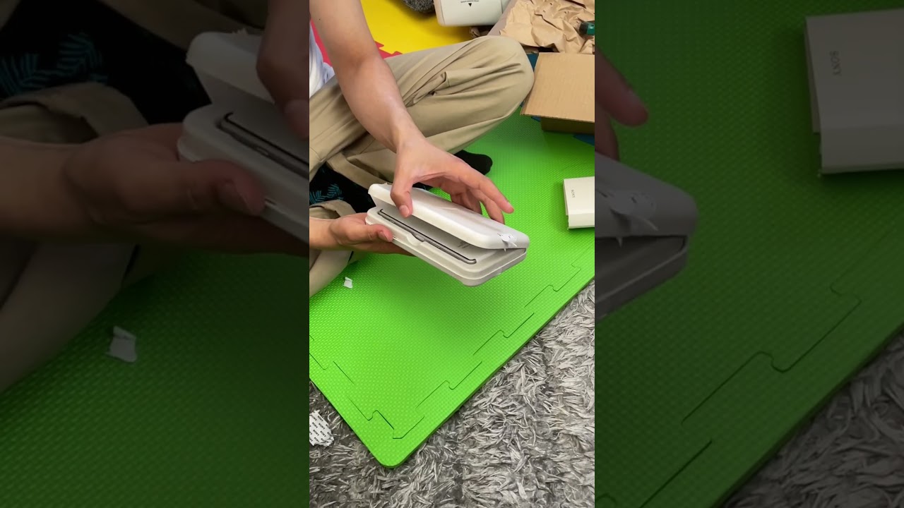vlog 1, I Got the NEW Sony Experia 1vi Unboxing and First Impressions