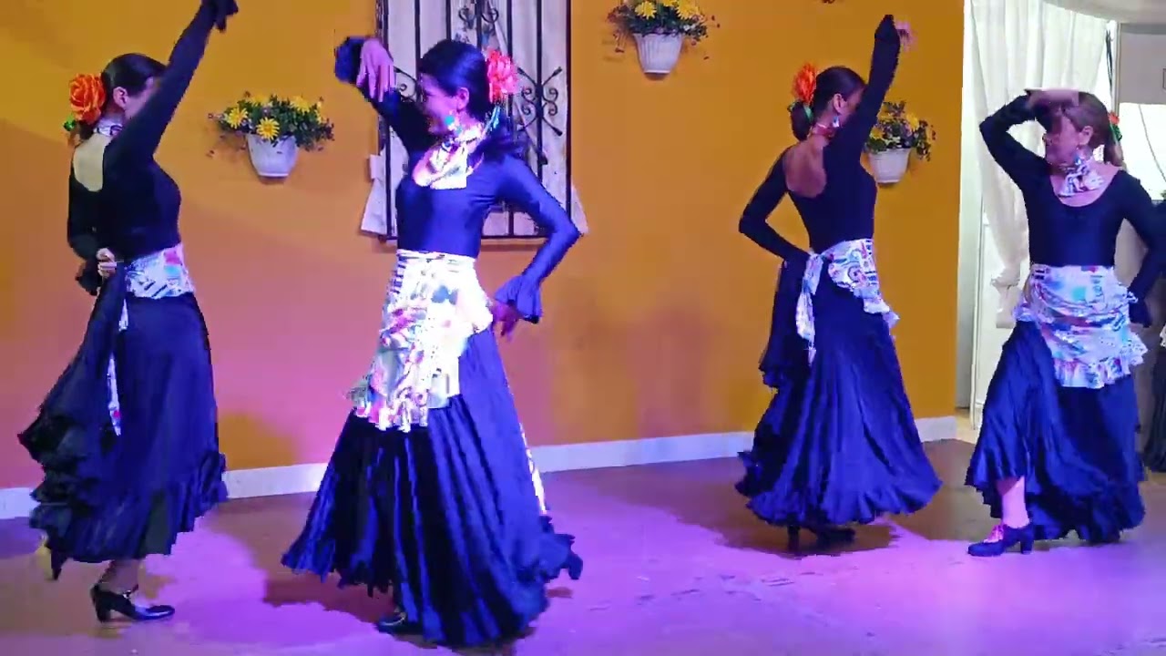 FERIA DE ABRIL DE CATALUNYA 2024 GRUPO ROCIERO ACTUANDO EN LA CASETA DEL PASTORCILLO DIVINO