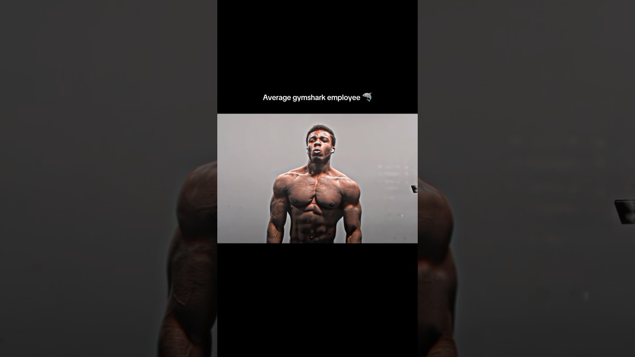 Flexing is part of this job 💪🏾 #fitnessmotivation