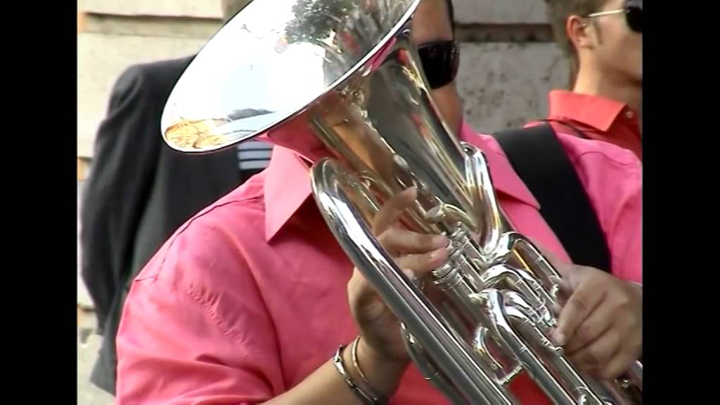 UNA BANDA A NOCI di Daniele Trevisi