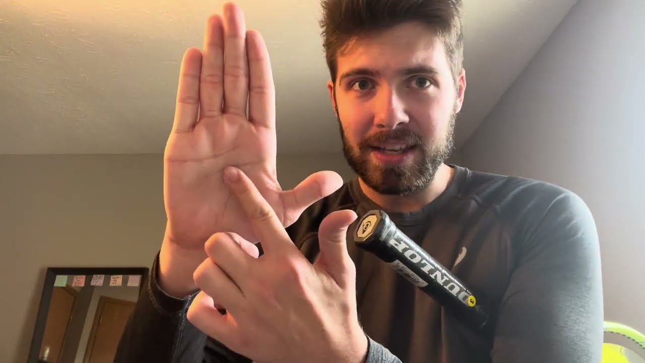 How do I know my tennis grip size?