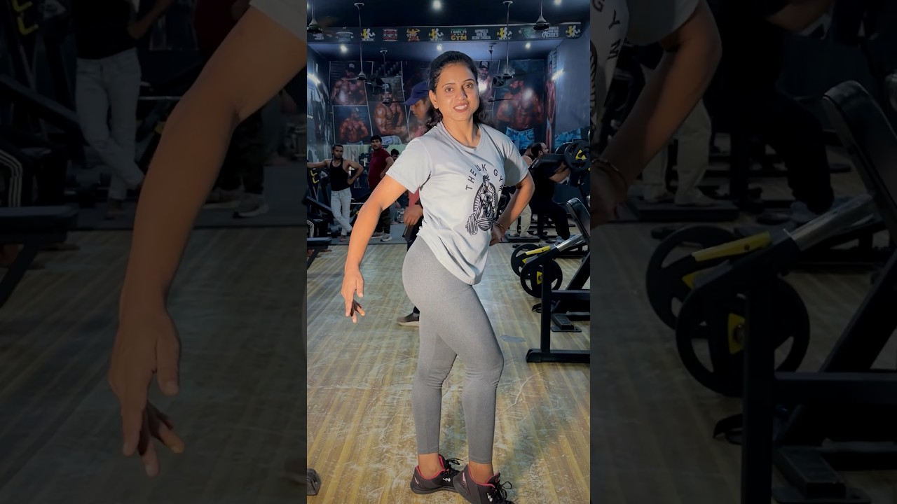 Women bikini athlete preparing for upcoming show in winters #bikinimodel #womenphysique