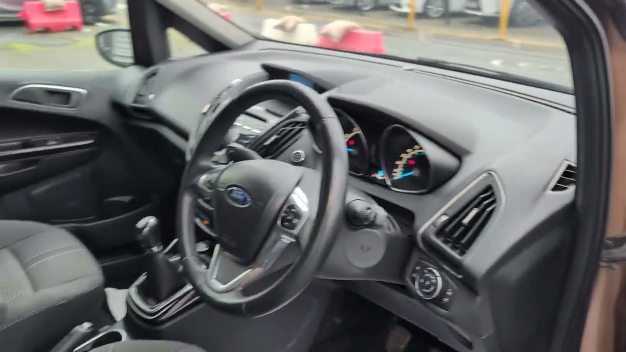 Presenting Ford B-Max 1.0T EcoBoost Titanium