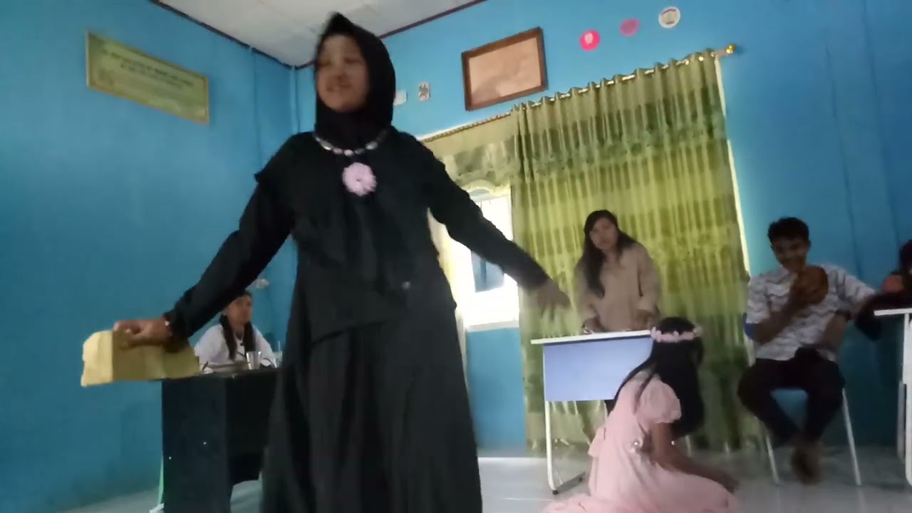 SENI BUDAYA_ KEONG MAS