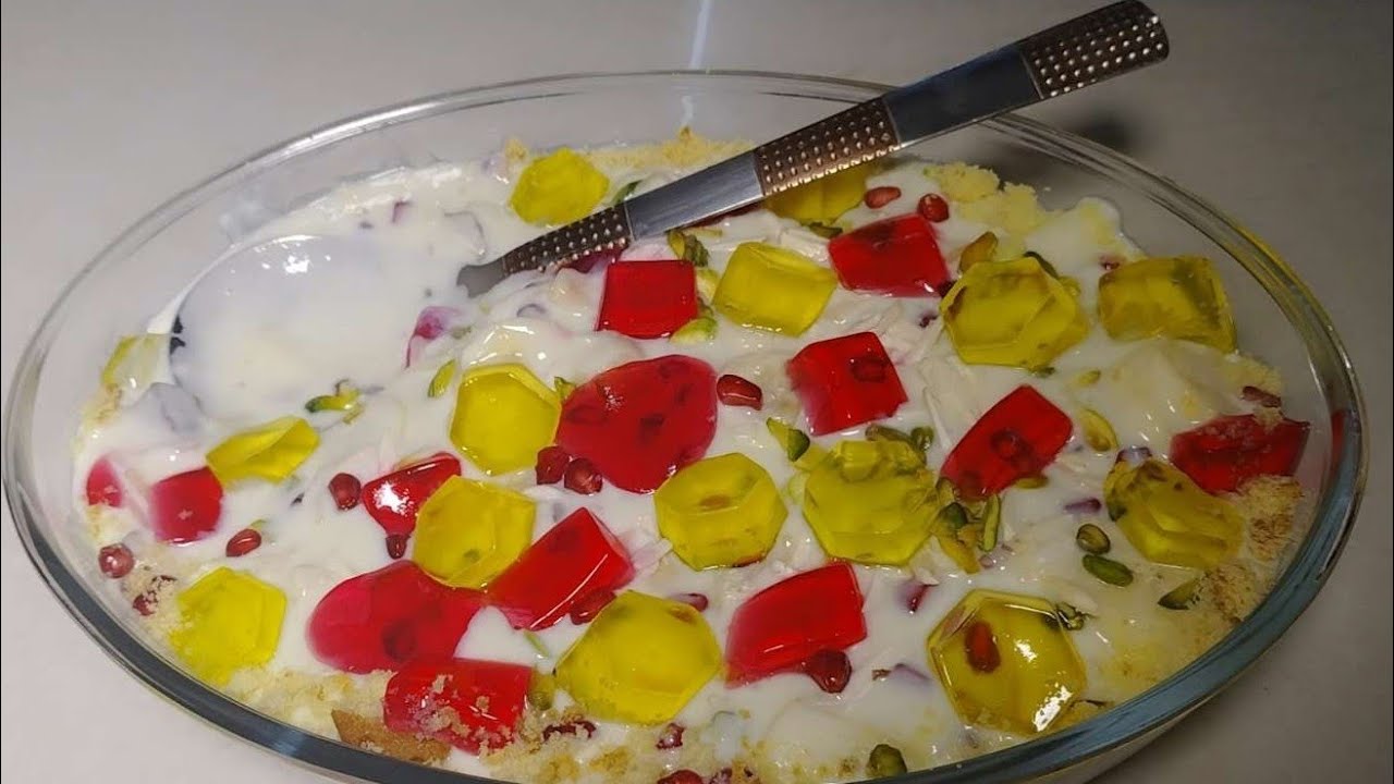 Custard with Fruits – Sweet & Creamy Delight