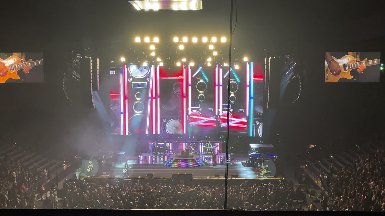 Guns N' Roses- Rumble Intro/ Welcome to the Jungle (Live at CFG Arena, Baltimore - 9/26/2021)