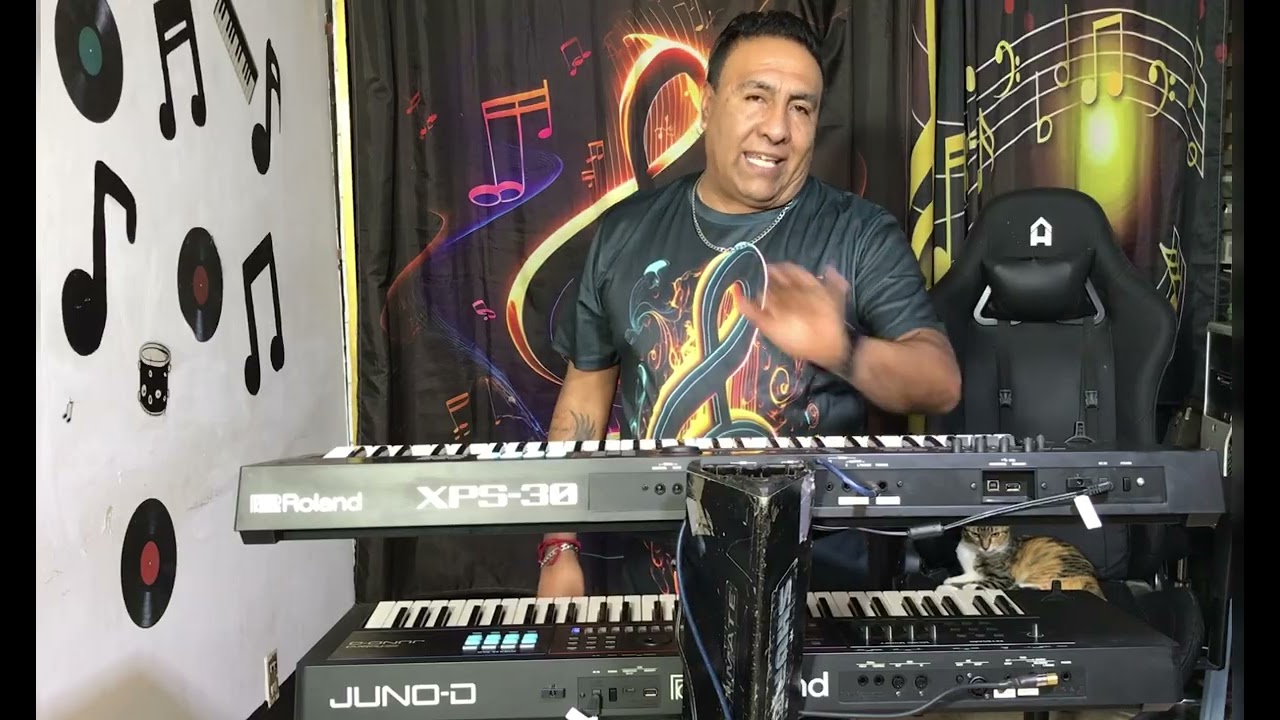 Roland XPS-60 🆚 Roland XPS-30