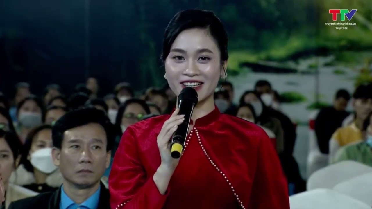 MC Thanh Tâm lên sóng Cầu Truyền hình trực tiếp TTV