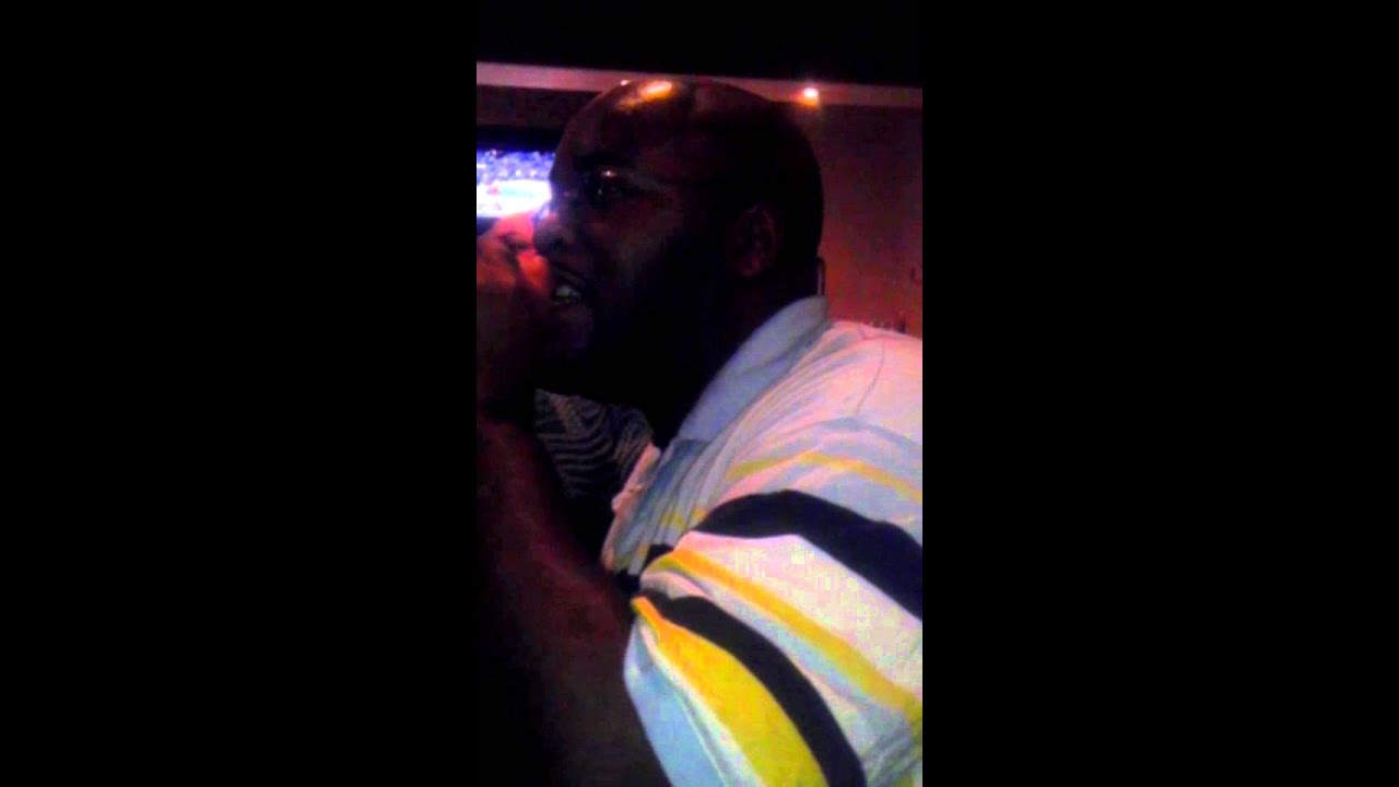 Beef Stew Johnson singing Banana Pancakes