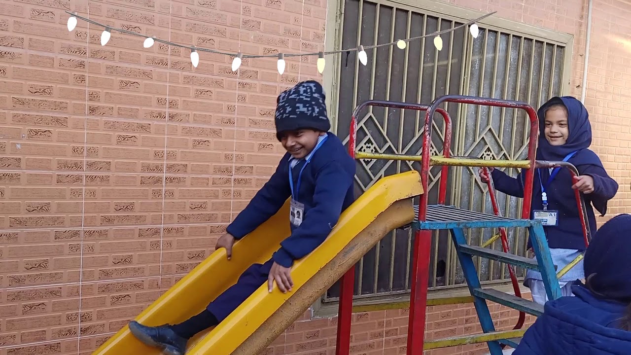 NEW AL-HIJRA MONTESSORI & HIGH SCHOOL