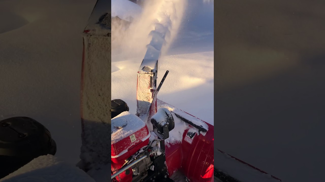 Honda HS1132 snowblower in 2ft snow