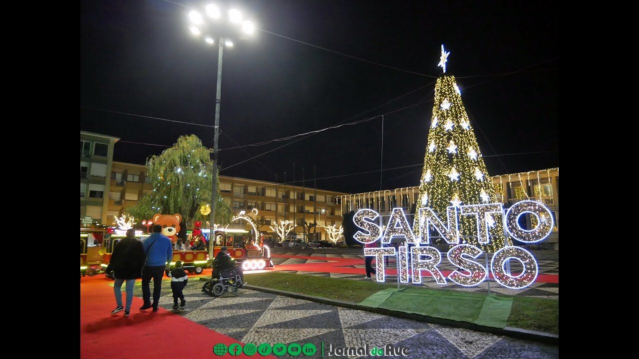 Tradicional iluminação de Natal ligada em Santo Tirso