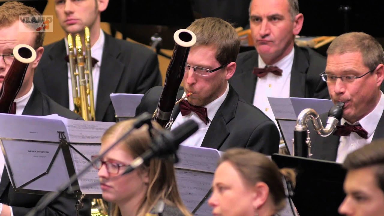 Namasé Rhapsody - Jan Van der Roost  door Koninklijke Harmonie van Peer