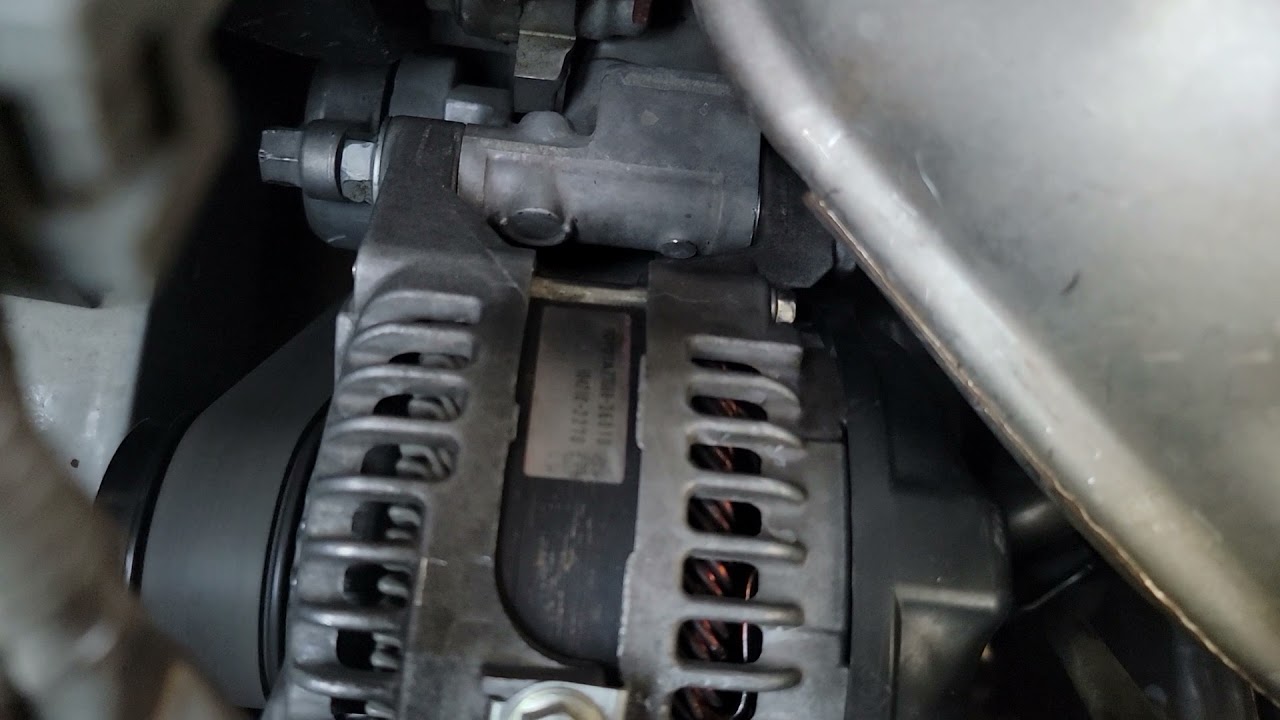 Alternador- Rav4  2009 -carga controlado por la ECM