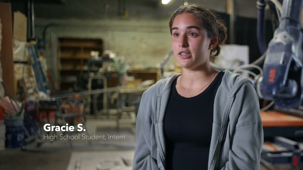 Students Get Hands-on, Real-world Experience at UNH Olson Advanced Manufacturing Center