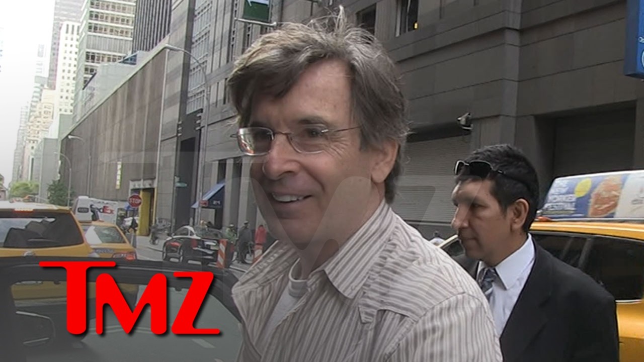 The Last Time We Saw Robert Carradine | TMZ