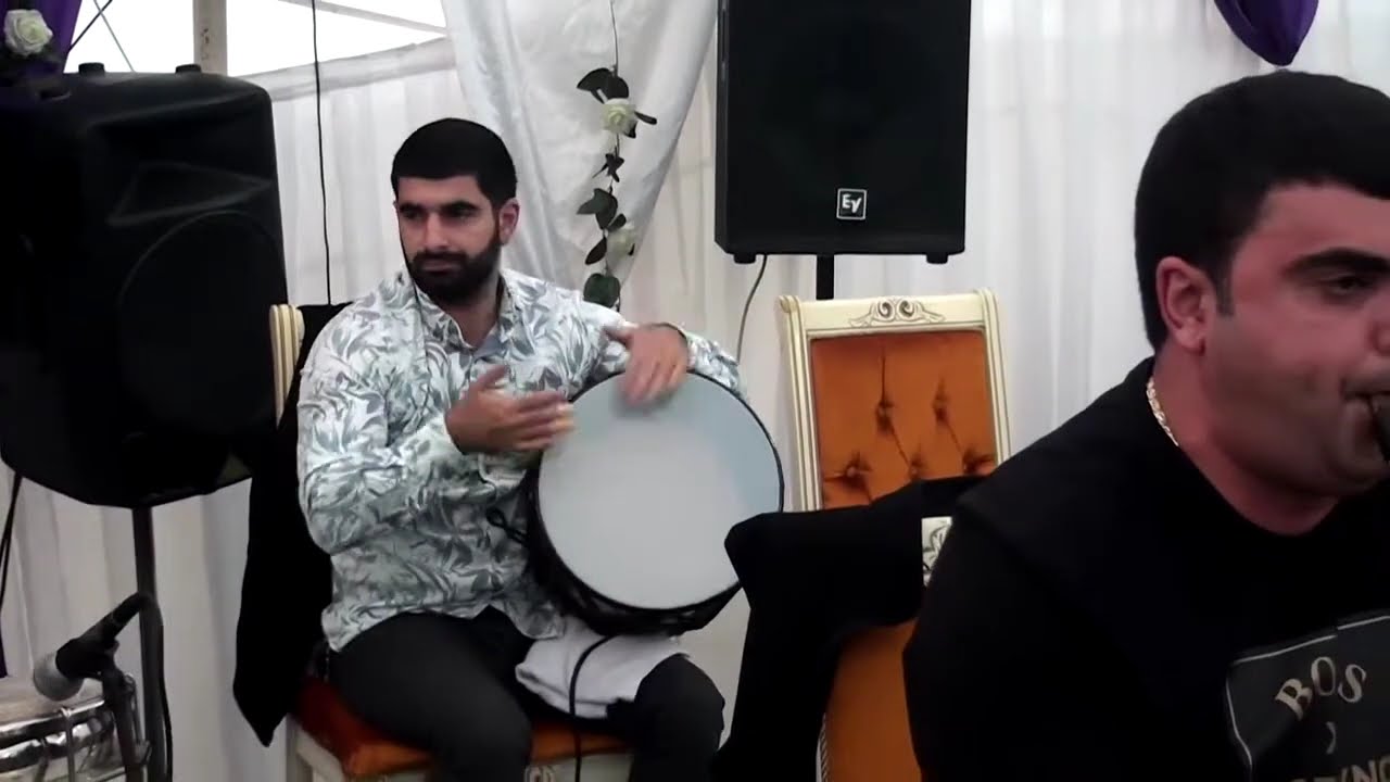 Siyəzən toyu, Turxayın nəvələri 1-ci hissə