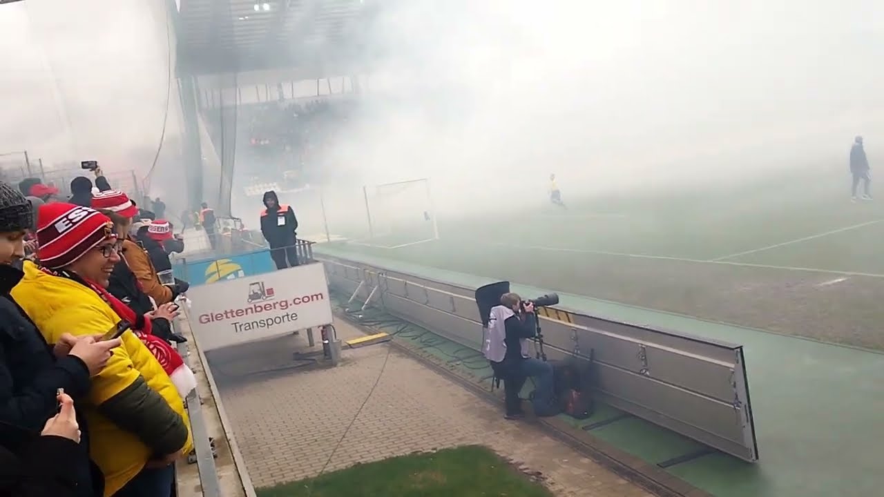 Rot Weiss Essen : MSV Duisburg 1:1 (0:0) 05.02.2023 Impressionen vor dem Spiel
