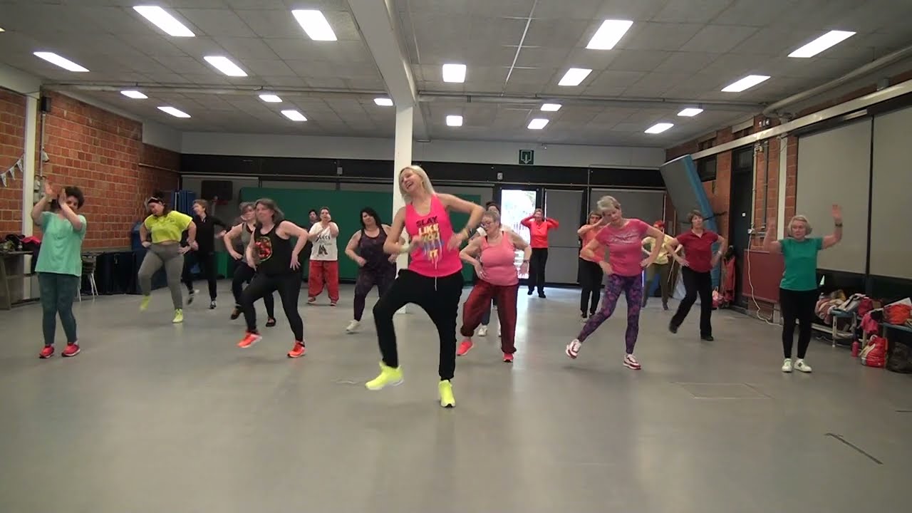 Zumba Gold - folk - Irish dance - Lord of the dance - Ronan Hardiman