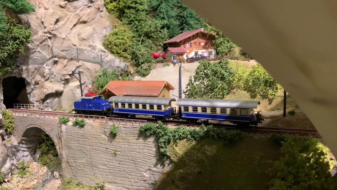 Zugverfolgung auf der Zahnradbahn, Spur N, Salzbruck, rack railway