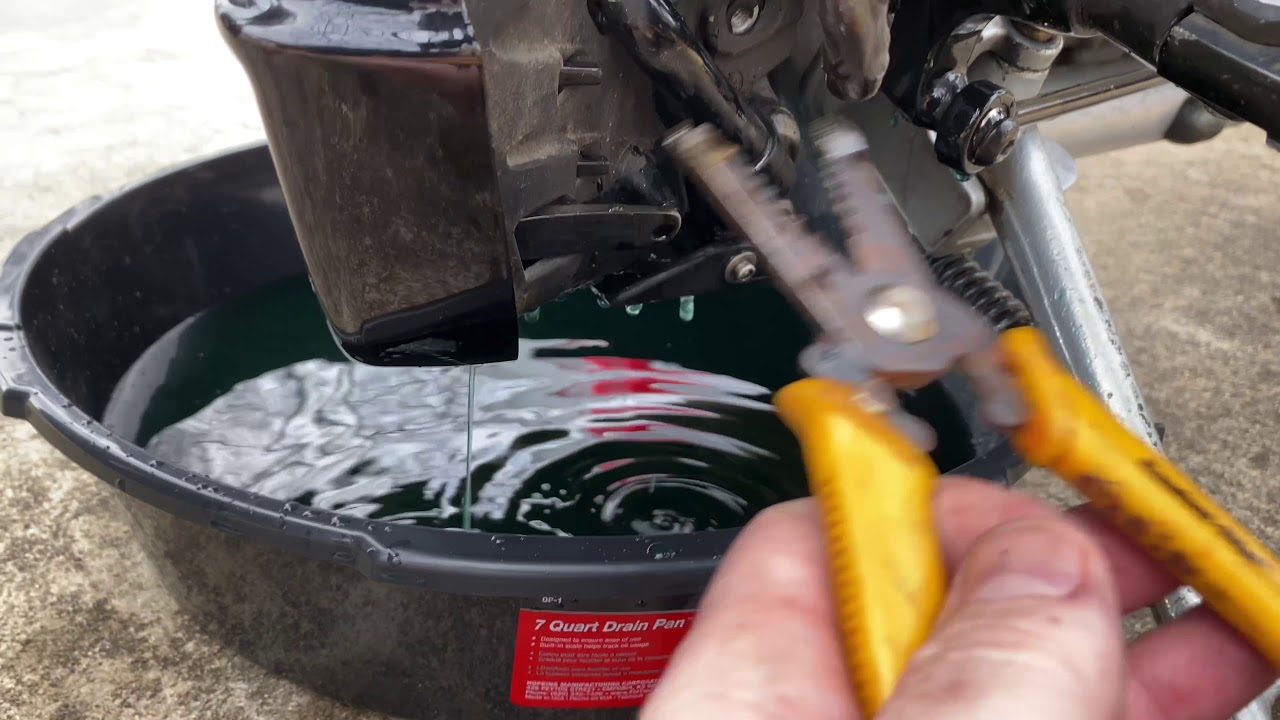 V-ROD COOLANT CHANGE