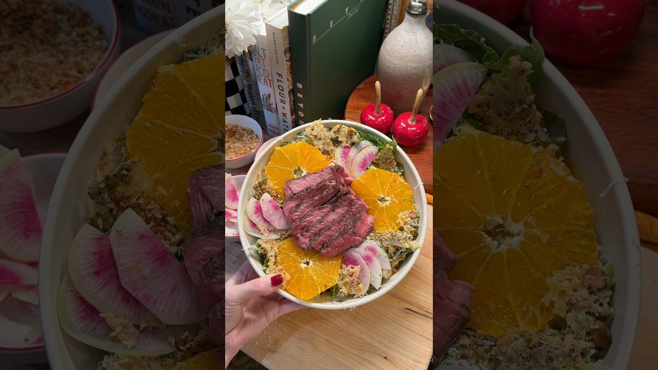 Steak Salad Sundays part 90: sumo citrus Caesar! Full recipe can be found at the link in my bio