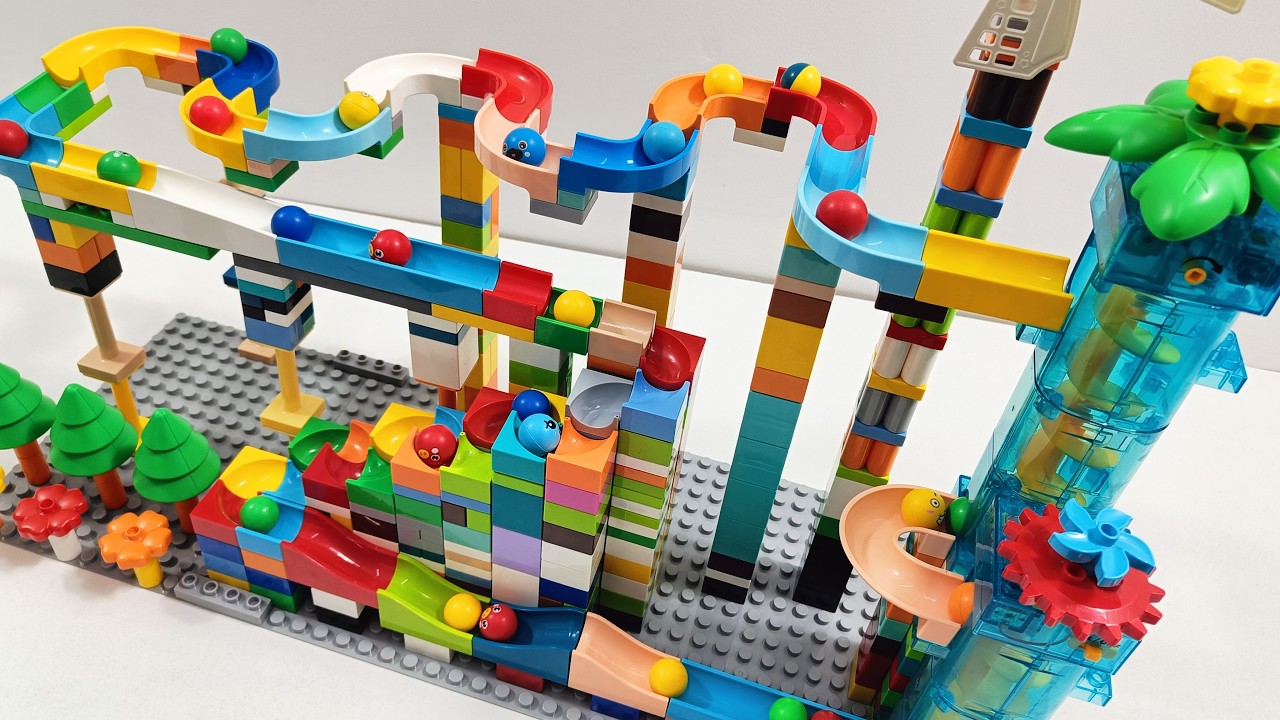 Marbles Escape the Giant Gear Tower – Wild Multi-Level Track! ⚙️🔵