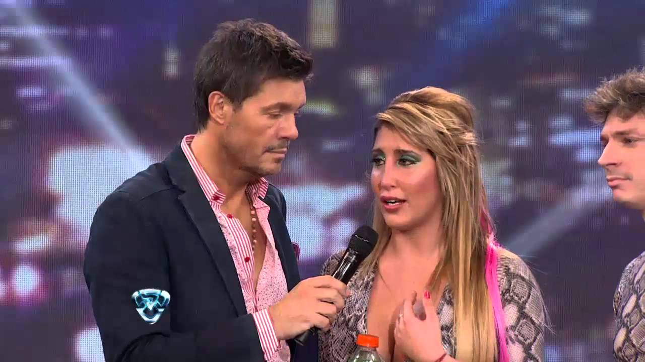 Showmatch 2012 - Tensión en el cuarteto de Ayelén Paleo