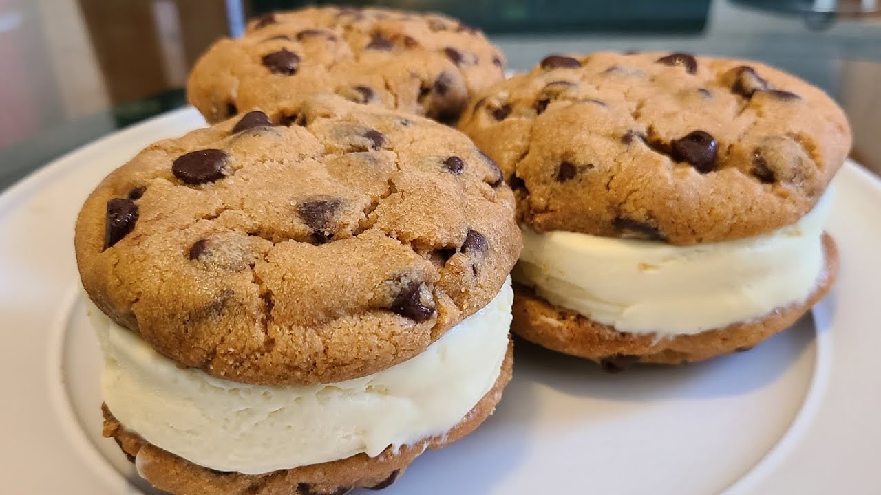 How to make Peanut Butter Chocolate Chip Ice Cream cookie sandwiches from scratch