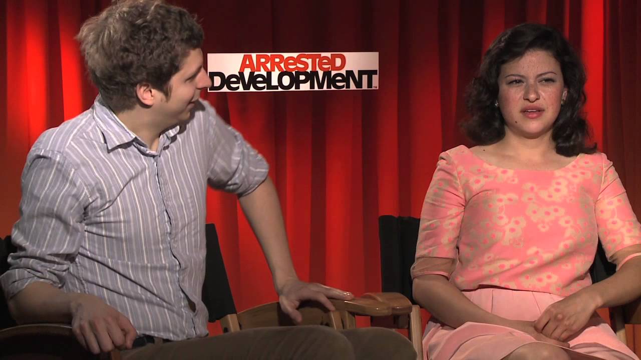 ARRESTED DEVELOPMENT-The Bluth's sit down with Andrew Freund to talk about the NEW season