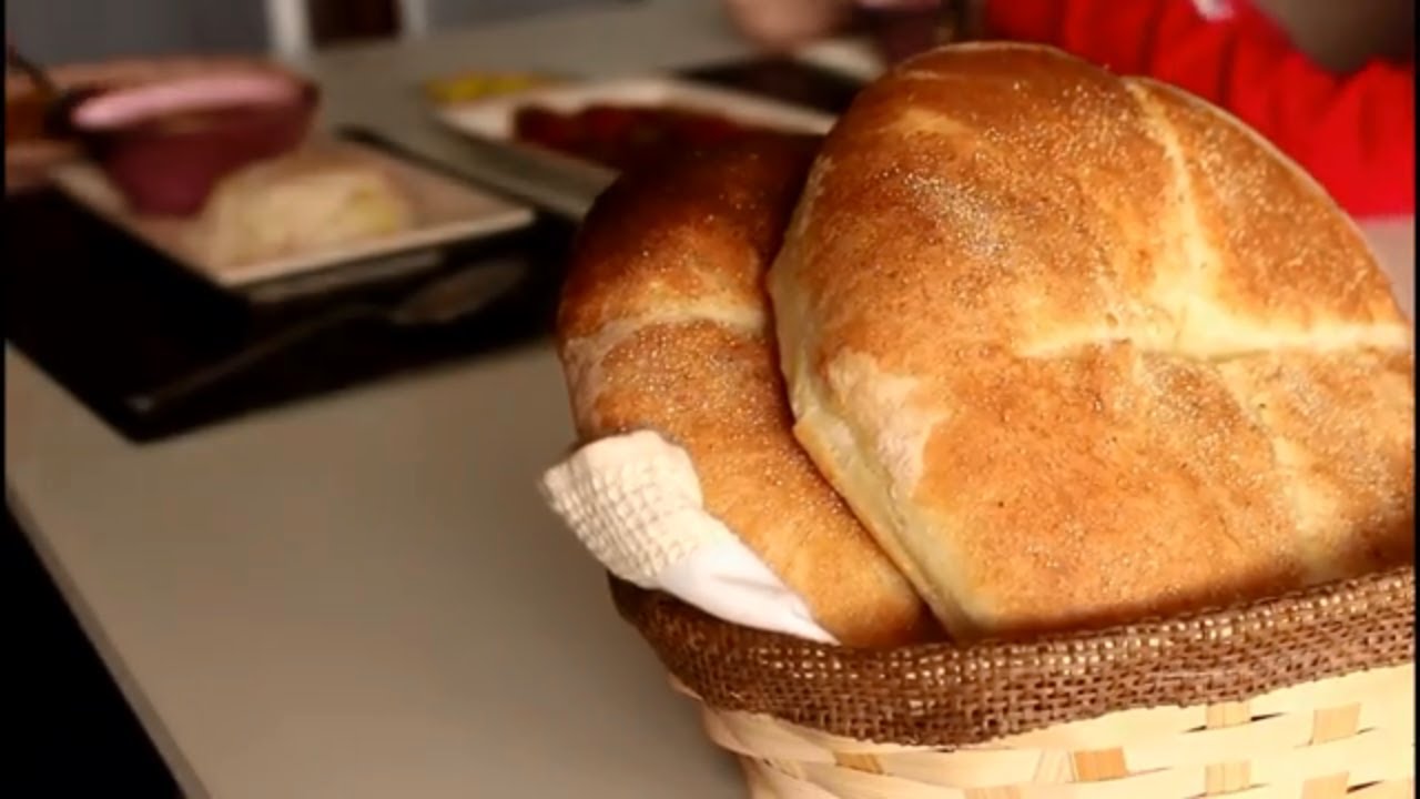 Homemade  bread with semolina / SOFT AND SPONGY