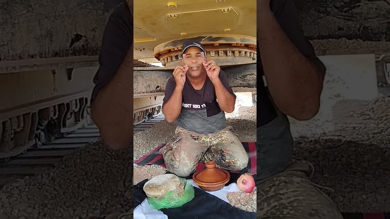 سلام عليكم الإخوان تحياتي للجميع متابعي الصفحة موضوع عن بعض شريكة لي متفرقش بين الحلال والحرام