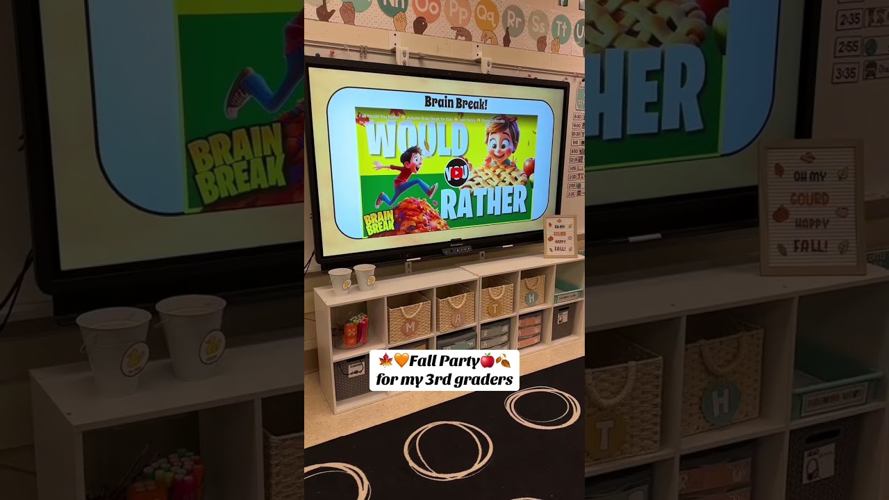Fall party incentive in my classroom for my third graders 🧡🍂🍎🍁 #teacher #teach #teachersoftiktok