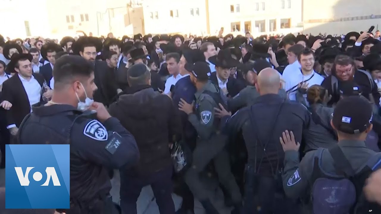 Ultra-Orthodox Jews Protest Women at Western Wall