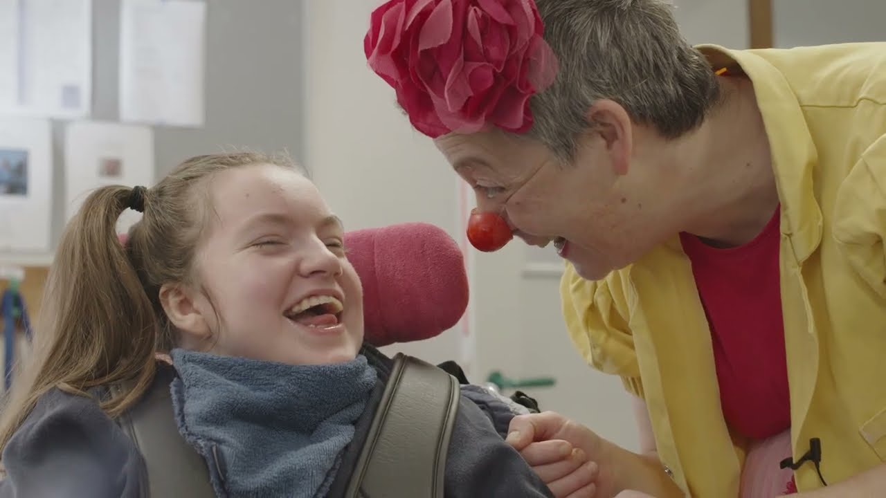 Clowndoctors visiting the Royal Blind School