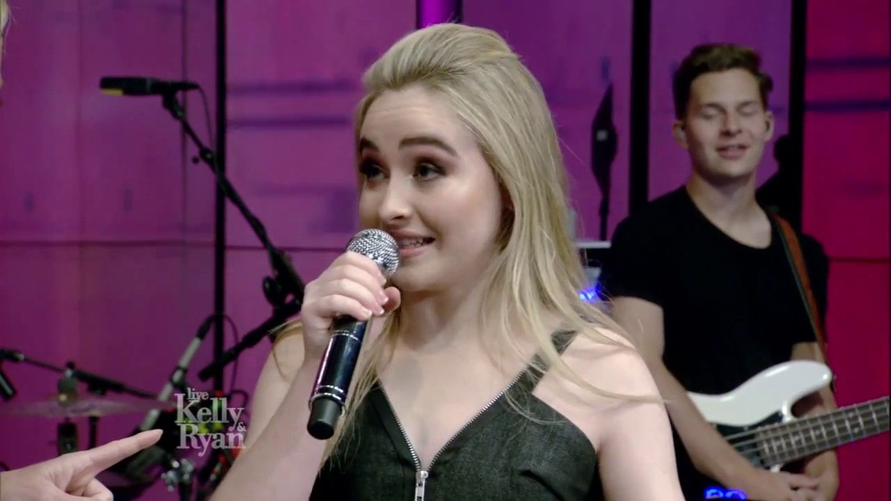 Sabrina Carpenter on Her Upcoming Tour