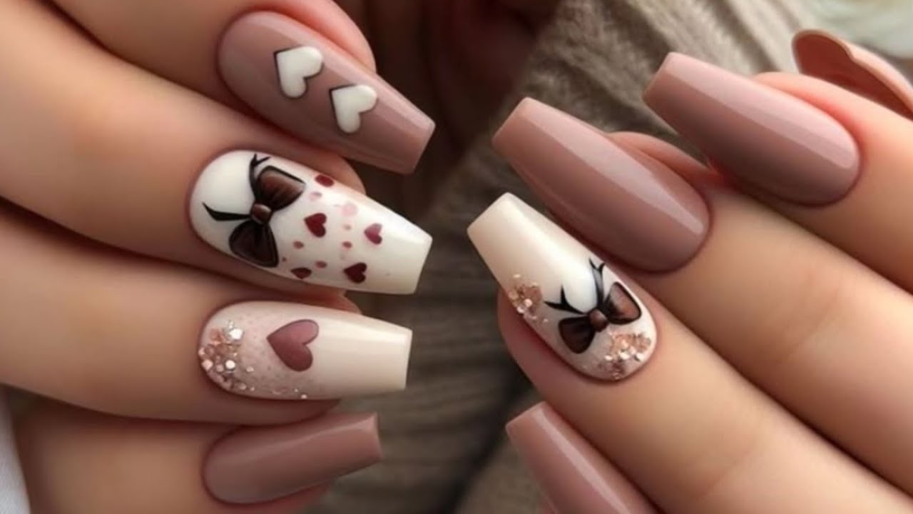 Easy Nailart within 2 minutes ||Nailart at Home #nailart #naildesign
