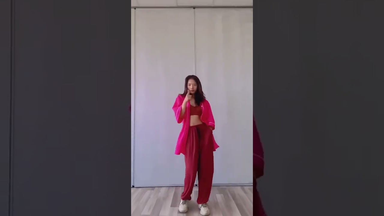Ơ động đất &agrave; - V&acirc;n Rung| Tiktok Dance| Baladi Studio