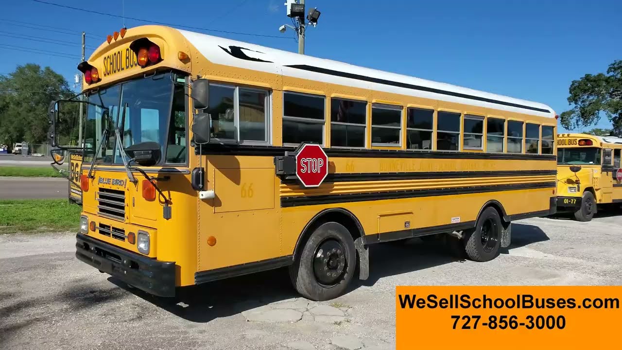 2001 Bluebird TC2000 28ft Short Bus (Stock 2872)