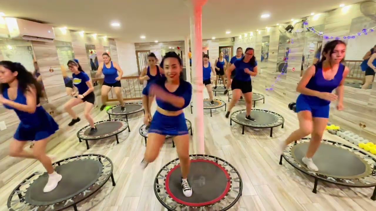 Everybody-  Backstreet Boy