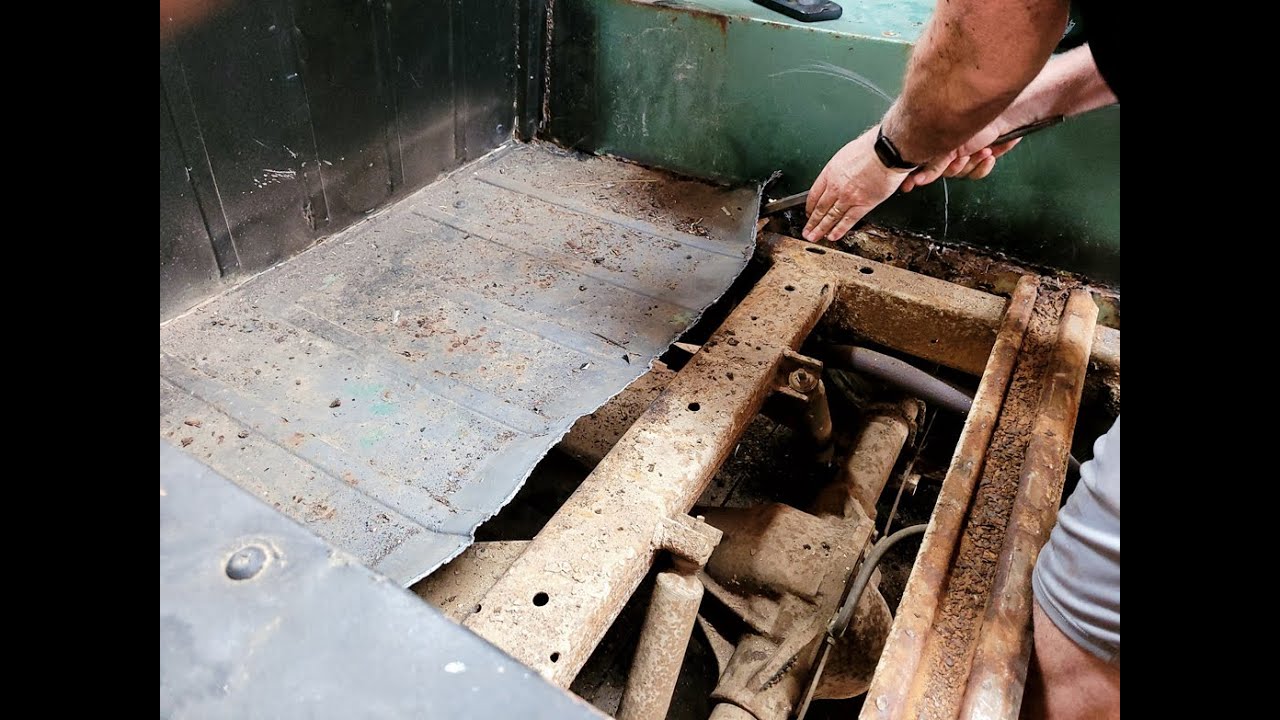 IH Scout EP3 - Bed Floor and inner bedside panels