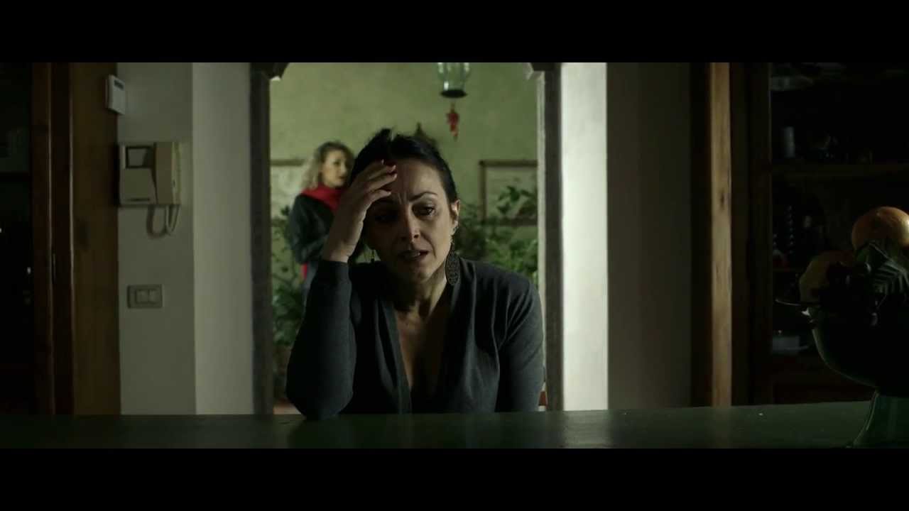SHAKING TREES-a film by Paolo Matassini- Minispot #1-HD