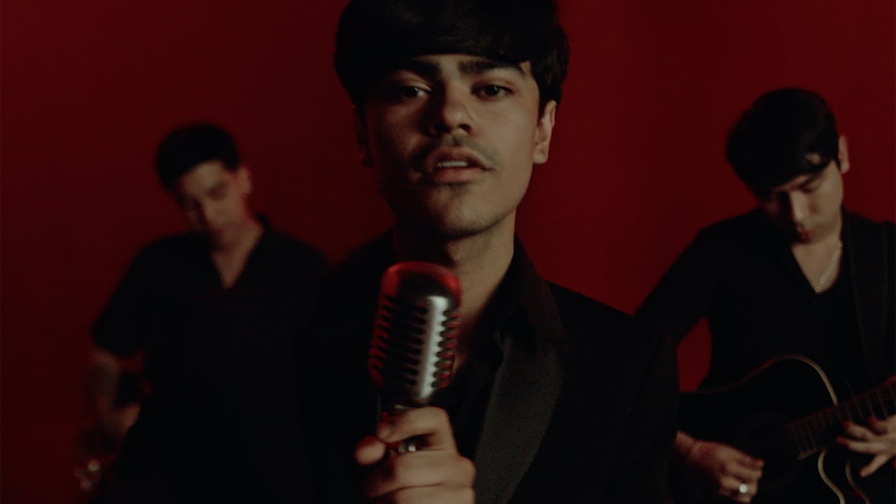 El Padrinito Toys – La 35 Fox (Official Video)