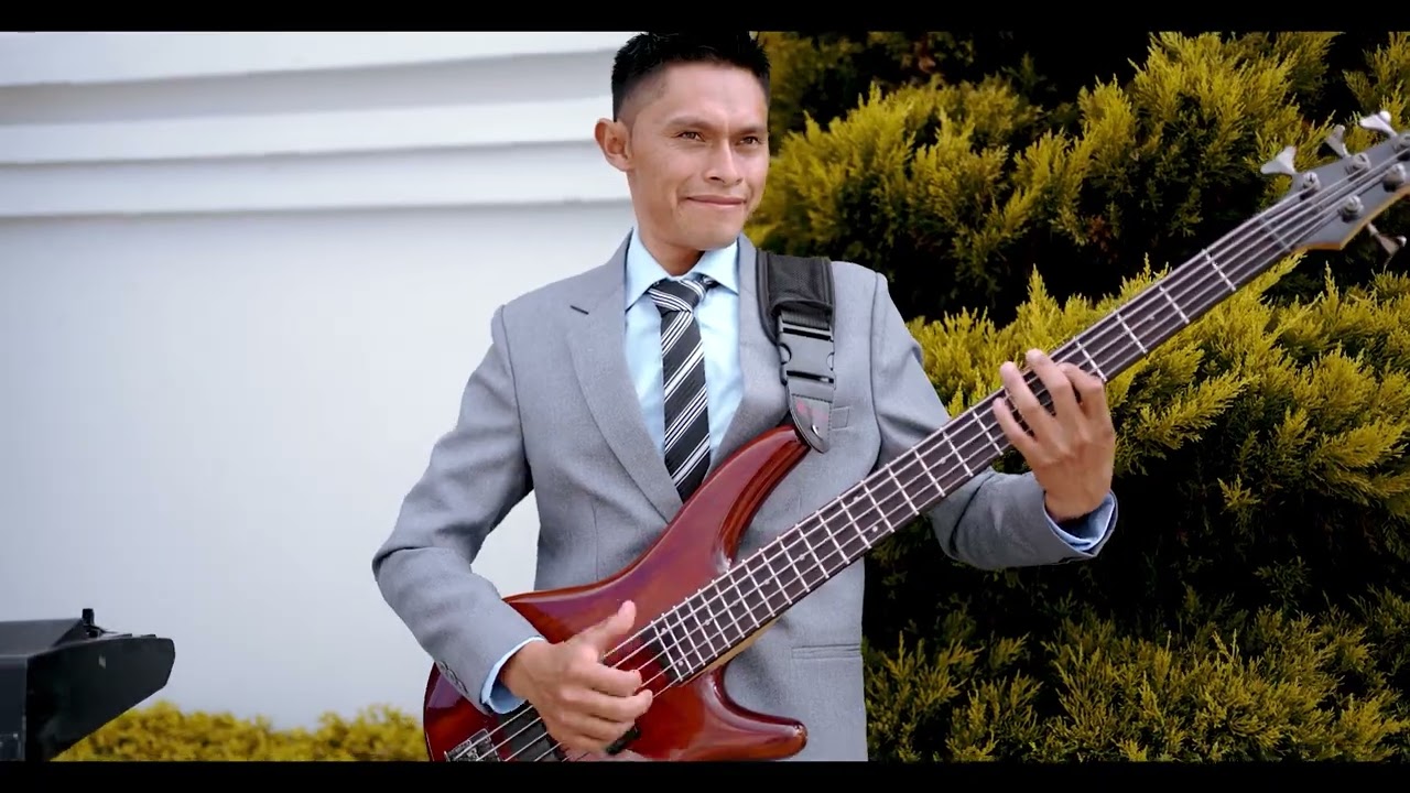 MILES DE PENAS-AGRUPACIÓN DIOS INCOMPARABLE