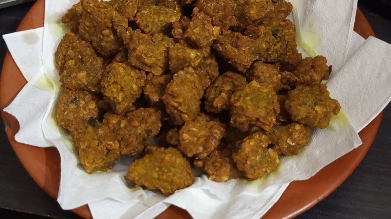 পিয়াজু। ঝুরা ডাল পিয়াজু।হোটেলের মতন করে বানাইলাম জুড়া পেঁয়াজ। মুচমুচে পিয়াজু ভাজা।jura pyaju।